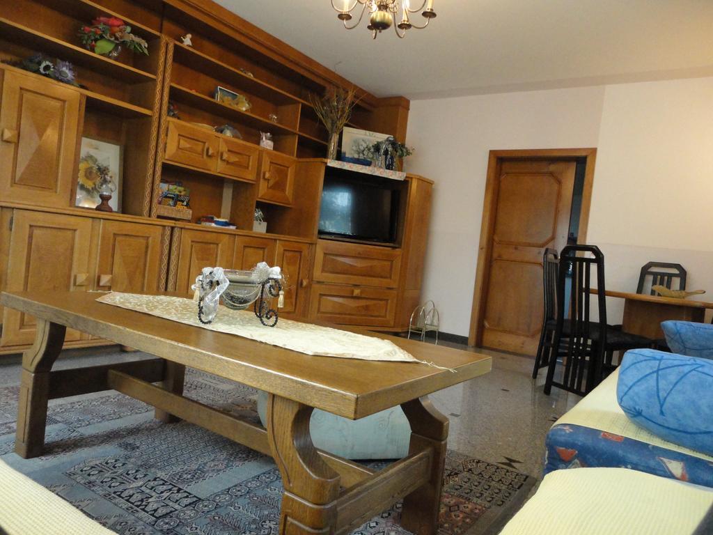 Ferienhaus Burgblick Treffen am Ossiacher See Zewnętrze zdjęcie